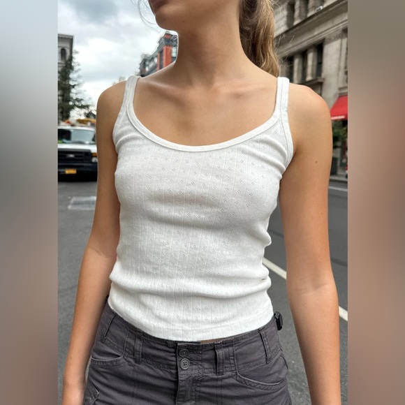 Brandy melville beyonca eyelet tank top - Picture 1 of 4